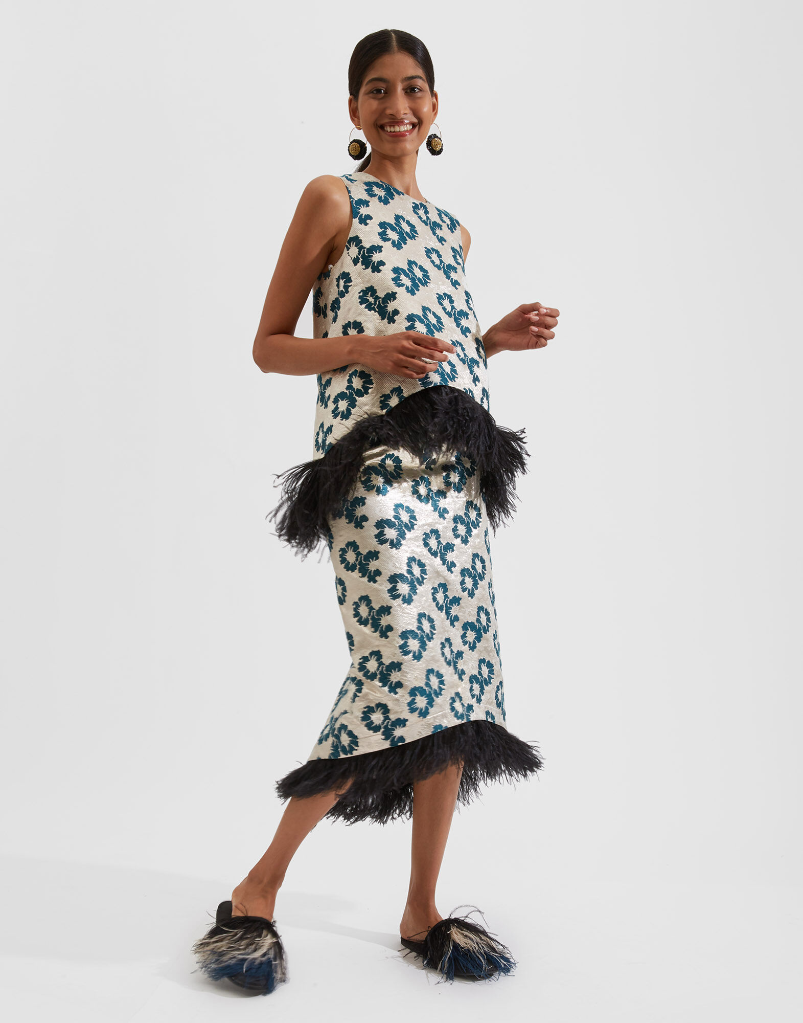 Buy Desigual Women's Floral Jacquard Skirt, Marino, 2 at Amazon.in